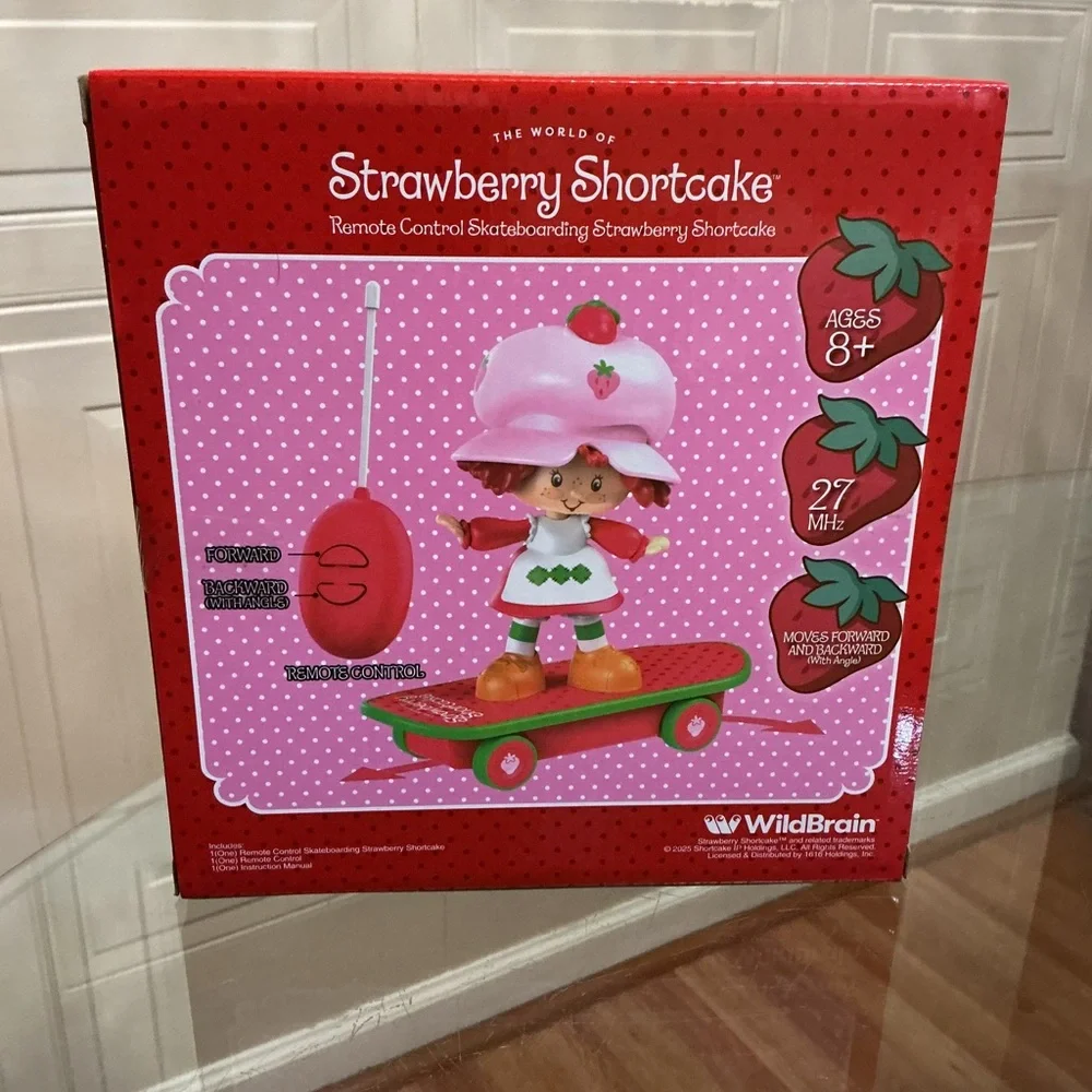 BRAND NEW, REMOTE CONTROL SKATEBOARDING STRAWBERRY SHORTCAKE - Picture 4 of 8